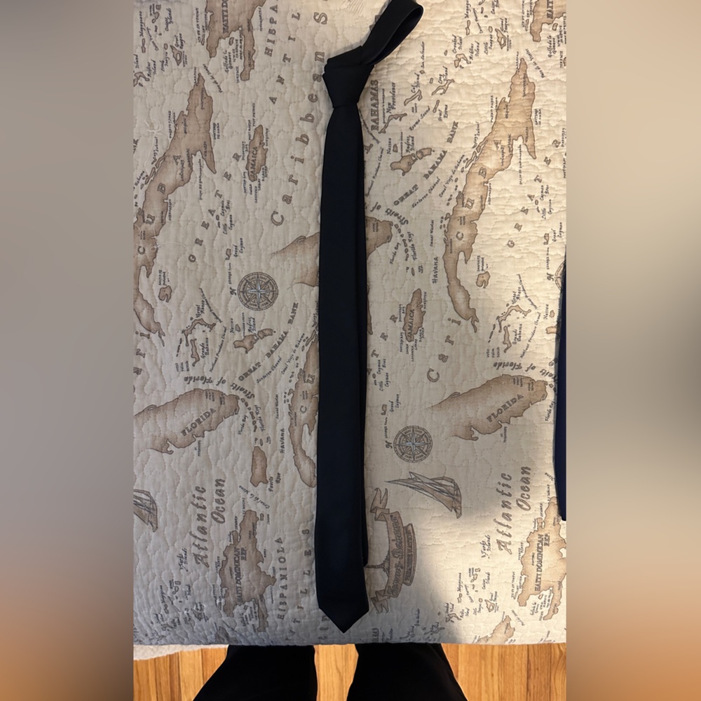 Black slim tie